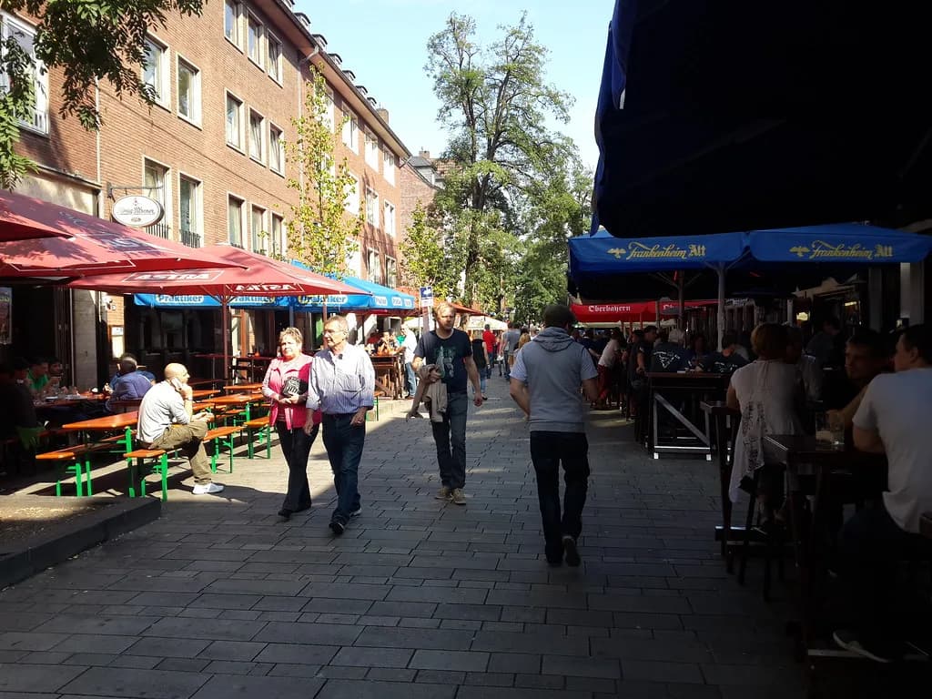 10 Best Bars in Cologne Old Town: Local Guide (2026)