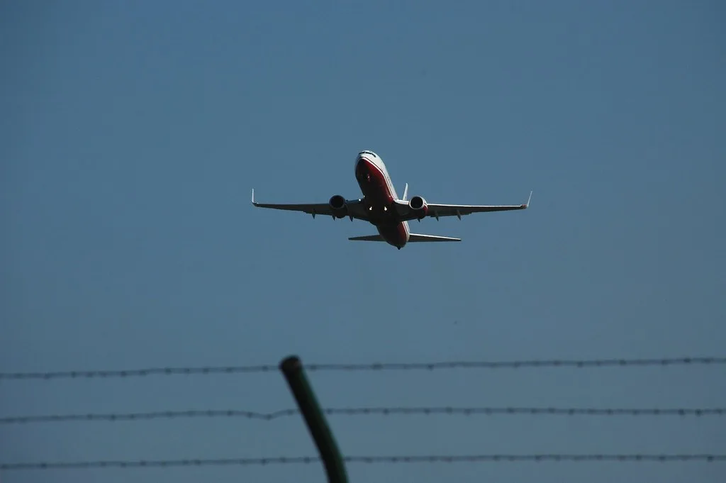 How To Get To Cologne From The Airport: 9 Best Ways & Tips