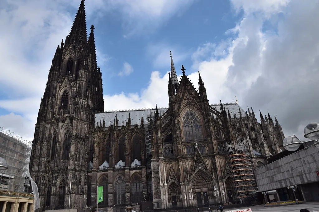 Planning Your Epic Cologne Pub Crawl