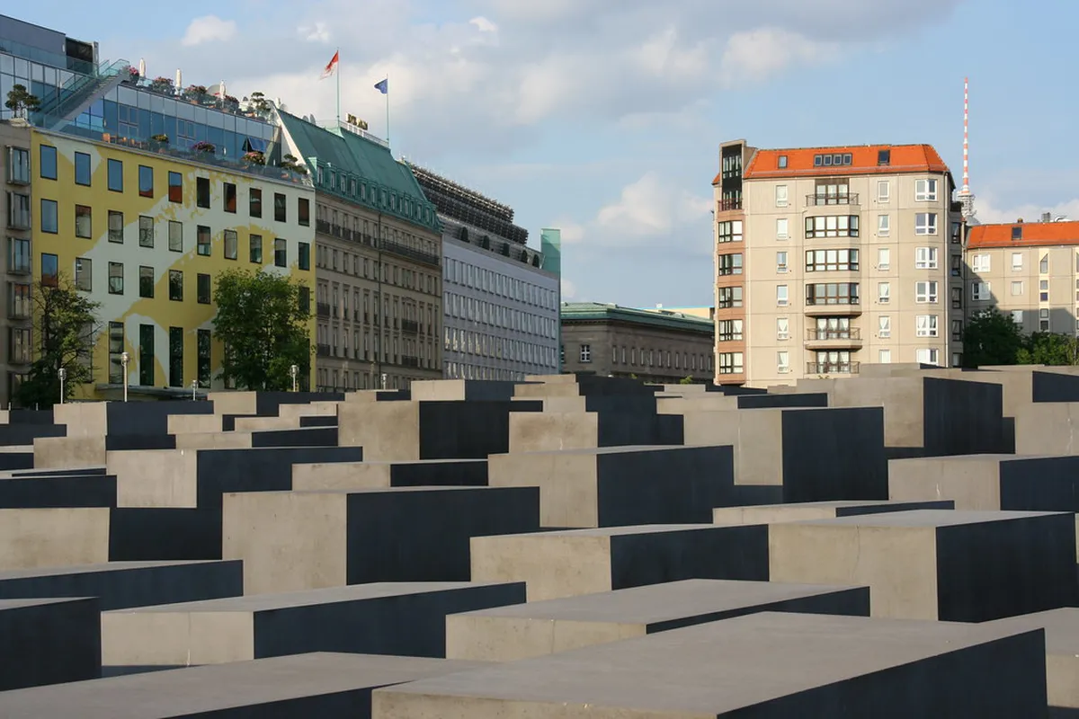 Day Berlin Ideal — a highlight of Berlin, Germany